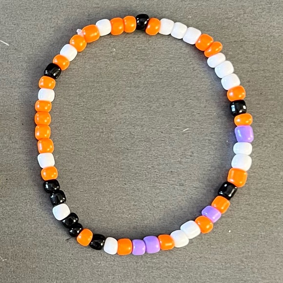 Jack-O'-Lantern Pumpkin Ghost Spider Purple Orange Bead Stretch Two Bracelet Set - Picture 3 of 4